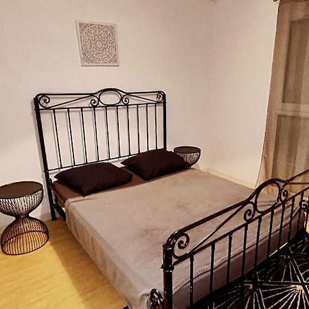 Joli Appartement Avignon Buitenkant foto